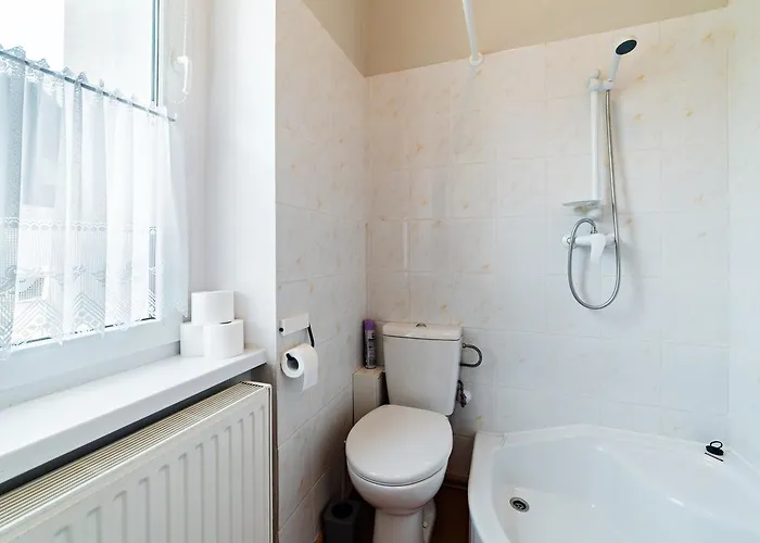 Everysky - Kolejowa 4 *