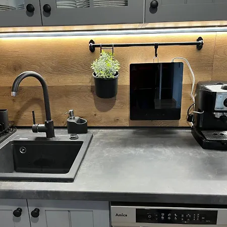 Everysky - Kolejowa 4 Otel *